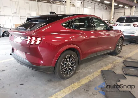 2025 Ford Mustang Mach-E Premium z USA, uszkodzony, nr VIN 3FMTK3SUXSMA28229